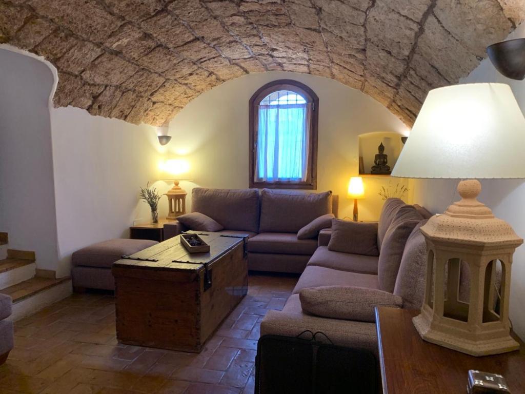 Cal Secretari Villa *