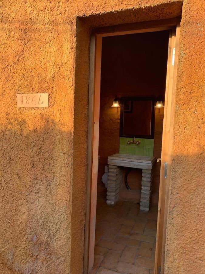 Cal Secretari Villa